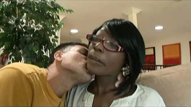 Порнуха №123347 - 2pornuha.com