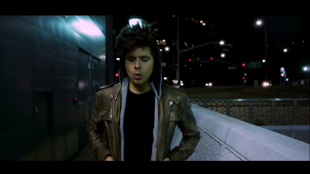 Порнуха №261690 - 2pornuha.com